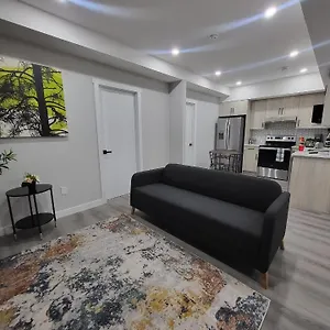 https://new-luxury-suite-in-calgary-nw.calgaryhotelsearch.com