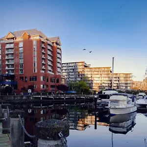 Hotel Coast & Marina By Apa
